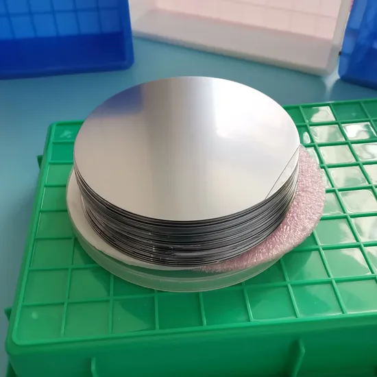 Wafer di silicio DSP/Ssp di grado semi-professionale <100><111> da 2/4/6/8 pollici per semiconduttori
